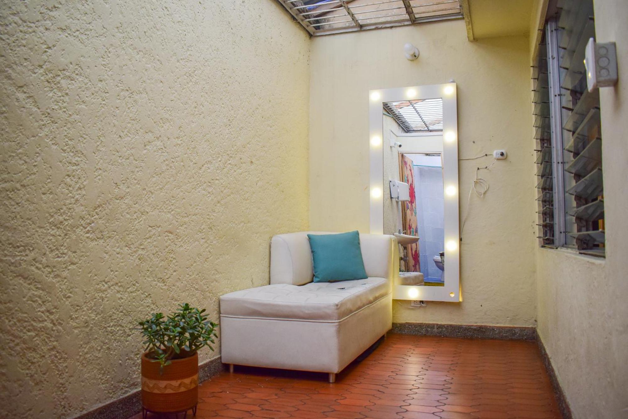 Key West Hostel Medellin Luaran gambar
