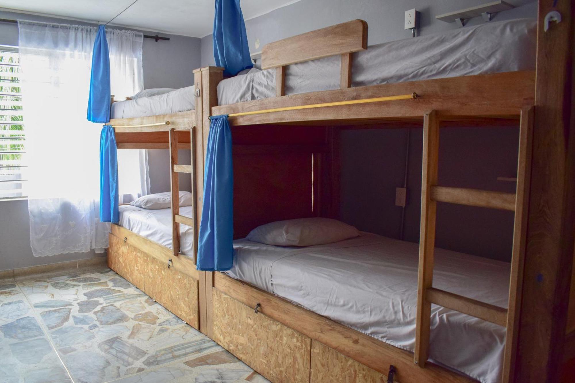 Key West Hostel Medellin Bilik gambar